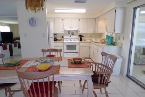 Casa en alquiler en Port Charlotte, Florida, 2 dormitorios, 107.4 m2 № 1812523 - foto 16