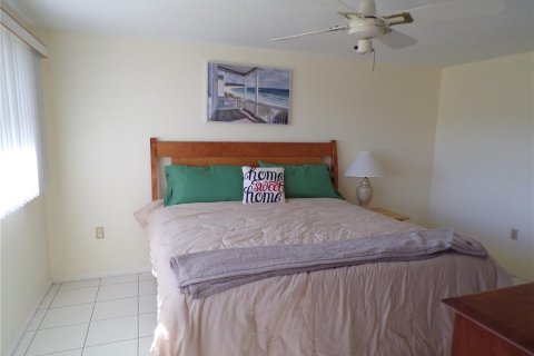 Casa en alquiler en Port Charlotte, Florida, 2 dormitorios, 107.4 m2 № 1812523 - foto 19