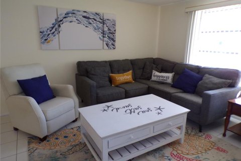 Casa en alquiler en Port Charlotte, Florida, 2 dormitorios, 107.4 m2 № 1812523 - foto 22