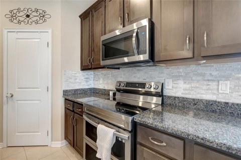 Villa ou maison à vendre à Spring Hill, Floride: 4 chambres, 204.94 m2 № 1911353 - photo 14