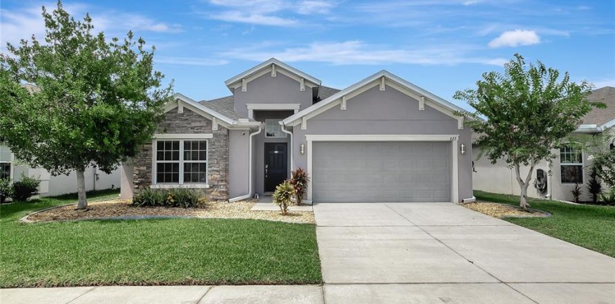 Casa en Spring Hill, Florida 4 dormitorios, 204.94 m2 № 1911353