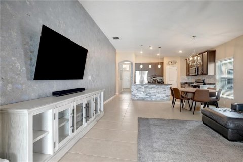Casa en venta en Spring Hill, Florida, 4 dormitorios, 204.94 m2 № 1911353 - foto 24