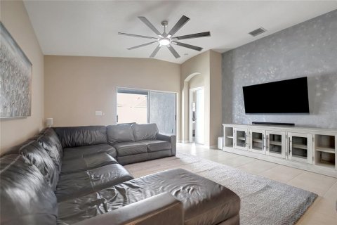 Casa en venta en Spring Hill, Florida, 4 dormitorios, 204.94 m2 № 1911353 - foto 22