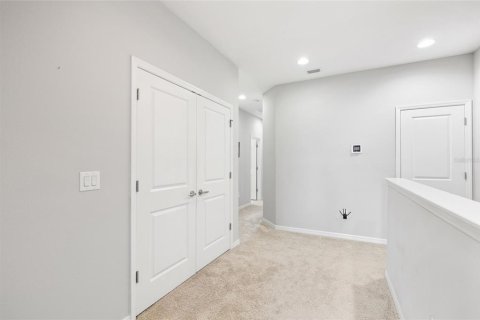 Townhouse in Tampa, Florida 3 bedrooms, 147.16 sq.m. № 1757972 - photo 13