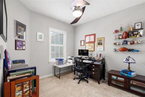 Townhouse in Tampa, Florida 3 bedrooms, 147.16 sq.m. № 1757972 - photo 19