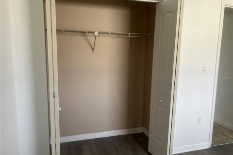 House in Kissimmee, Florida 3 bedrooms, 118.17 sq.m. № 1733483 - photo 11