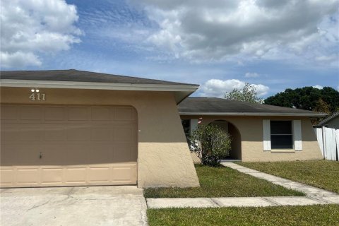 House in Kissimmee, Florida 3 bedrooms, 118.17 sq.m. № 1733483 - photo 15
