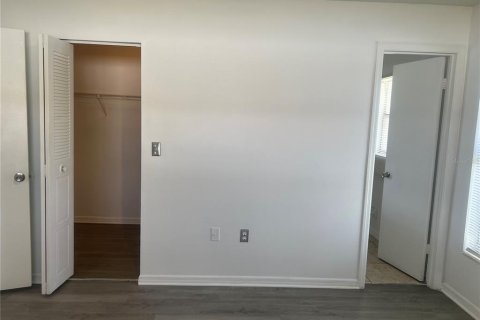 House in Kissimmee, Florida 3 bedrooms, 118.17 sq.m. № 1733483 - photo 7