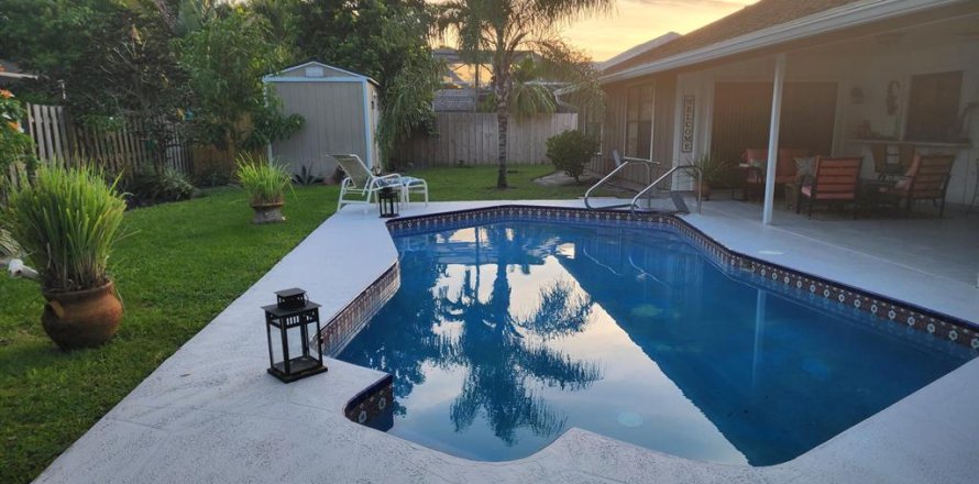 Villa ou maison à Wellington, Floride 3 chambres, 175.03 m2 № 701604