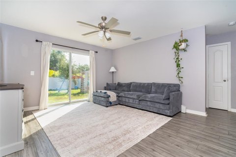 Casa en venta en North Port, Florida, 3 dormitorios, 118.36 m2 № 1760002 - foto 13