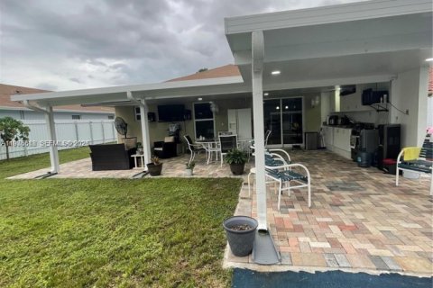 Villa ou maison à vendre à Palm Beach, Floride: 3 chambres, 125.6 m2 № 1996313 - photo 20