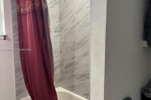 Villa ou maison à vendre à Palm Beach, Floride: 3 chambres, 125.6 m2 № 1996313 - photo 10