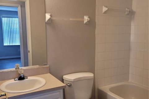 Touwnhouse à louer à Davenport, Floride: 3 chambres, 174.75 m2 № 2109468 - photo 18