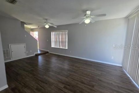 Touwnhouse à louer à Davenport, Floride: 3 chambres, 174.75 m2 № 2109468 - photo 7