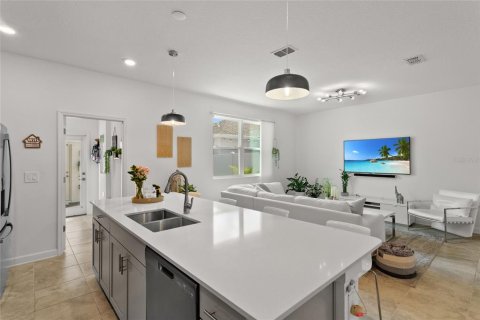 Townhouse in Orlando, Florida 4 bedrooms, 185.06 sq.m. № 1619225 - photo 19