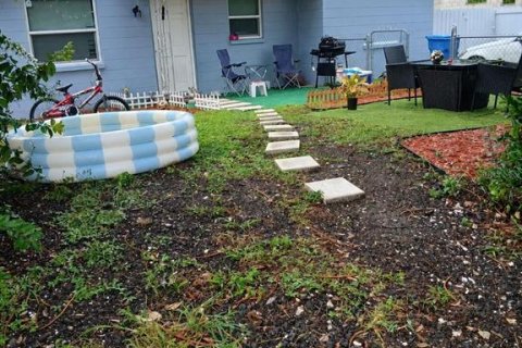 House in Tampa, Florida 3 bedrooms, 101.73 sq.m. № 2285362