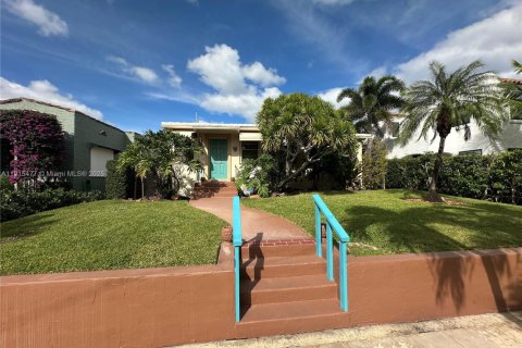 Commercial property in West Palm Beach, Florida 193.05 sq.m. № 1971616 - photo 9