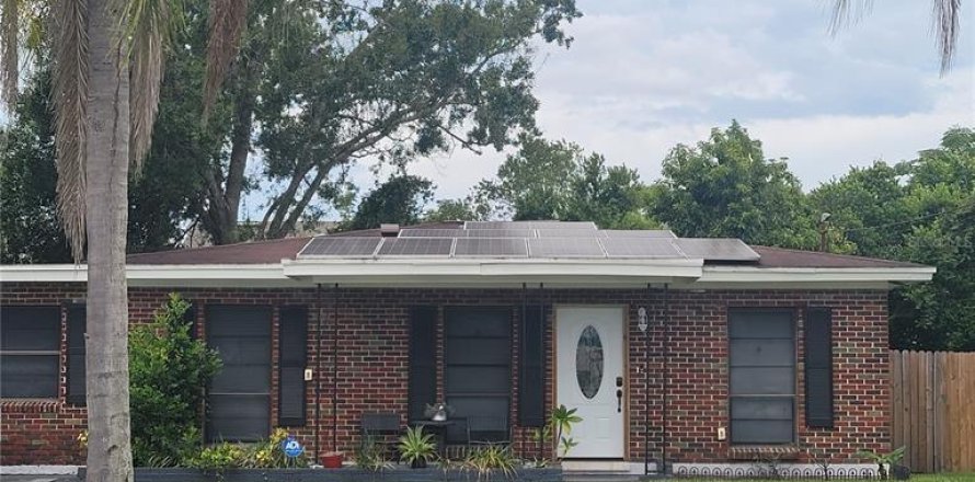 Casa en Tampa, Florida 3 dormitorios, 117.06 m2 № 1917629