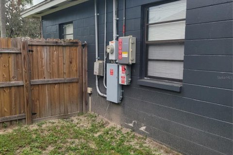 Casa en venta en Tampa, Florida, 3 dormitorios, 117.06 m2 № 1917629 - foto 27