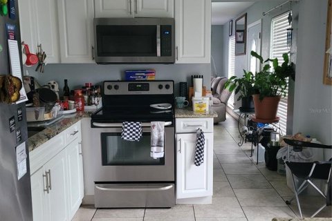 Casa en venta en Tampa, Florida, 3 dormitorios, 117.06 m2 № 1917629 - foto 5