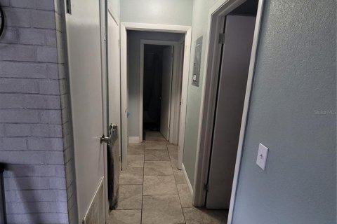 Casa en venta en Tampa, Florida, 3 dormitorios, 117.06 m2 № 1917629 - foto 14