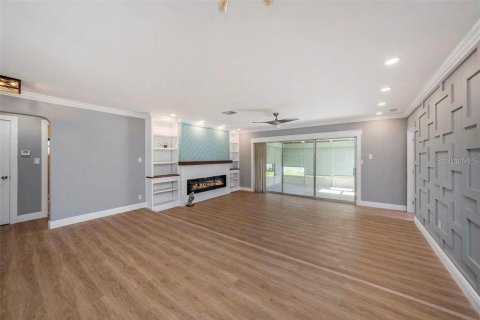 House in Clearwater, Florida 3 bedrooms, 140.75 sq.m. № 1725585 - photo 4