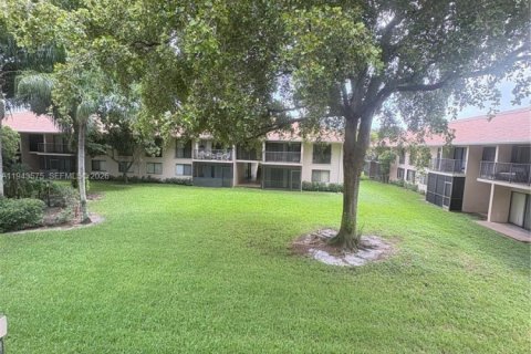 Снять в аренду кондоминиум в Холливуд, Флорида 2 спальни, 79.71м2, № 2000517 - фото 20