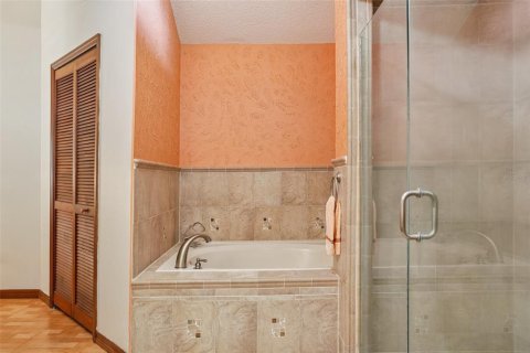 Casa en venta en Deltona, Florida, 3 dormitorios, 157.56 m2 № 1782511 - foto 14