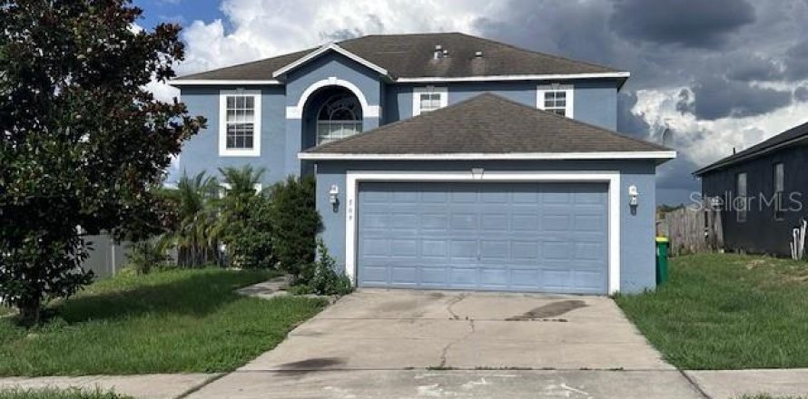House in Dundee, Florida 4 bedrooms, 208.29 sq.m. № 1810479