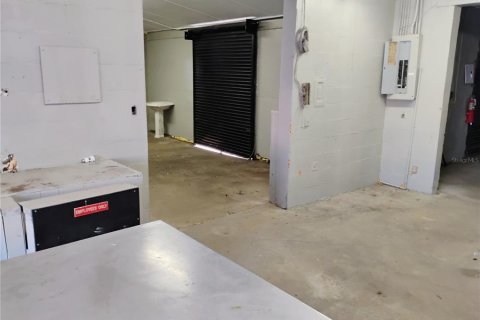 Immobilier commercial à vendre à Ocala, Floride: 325.81 m2 № 1624940 - photo 8