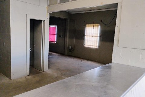 Immobilier commercial à vendre à Ocala, Floride: 325.81 m2 № 1624940 - photo 10