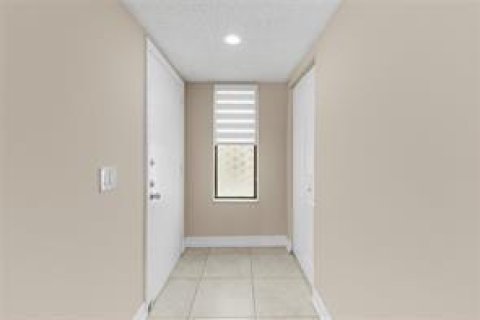 Купить кондоминиум в Уэстон, Флорида 3 комнаты, 114.36м2, № 2190914 - фото 28