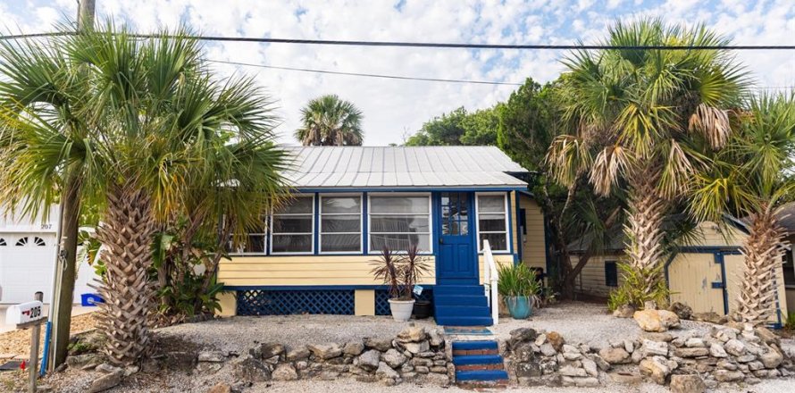 Casa en New Smyrna Beach, Florida 2 dormitorios, 65.4 m2 № 1210726