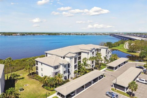 Condo in Bradenton, Florida, 2 bedrooms  № 1586177 - photo 30