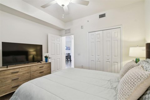 Condo in Bradenton, Florida, 2 bedrooms  № 1586177 - photo 21