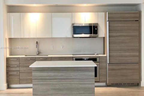 Купить кондоминиум в Майами, Флорида 2 спальни, 101.82м2, № 2025825 - фото 10