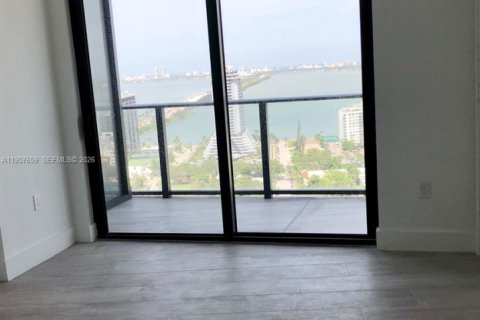 Купить кондоминиум в Майами, Флорида 2 спальни, 101.82м2, № 2025825 - фото 21