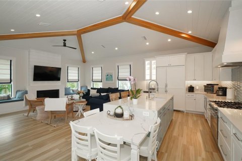 Casa en venta en Holmes Beach, Florida, 4 dormitorios, 274.06 m2 № 2145000 - foto 4