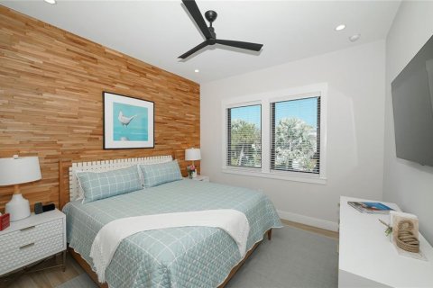 Casa en venta en Holmes Beach, Florida, 4 dormitorios, 274.06 m2 № 2145000 - foto 20