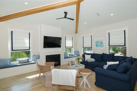 Casa en venta en Holmes Beach, Florida, 4 dormitorios, 274.06 m2 № 2145000 - foto 8