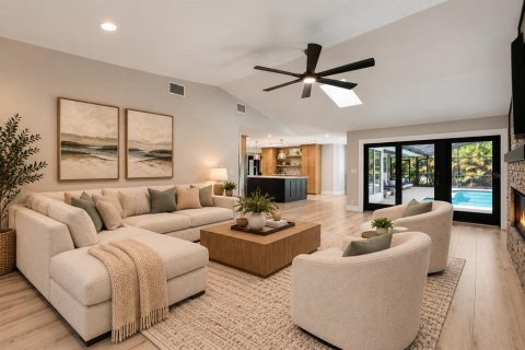 House in Bradenton, Florida 5 bedrooms, 267.47 sq.m. № 2394247 - photo 16