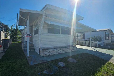 Appartement à Bradenton, Floride 2 chambres, 53.51 m2 № 2429140