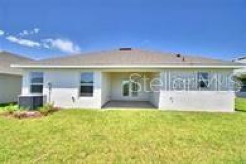 House in Winter Haven, Florida 4 bedrooms, 204.38 sq.m. № 1760332 - photo 2