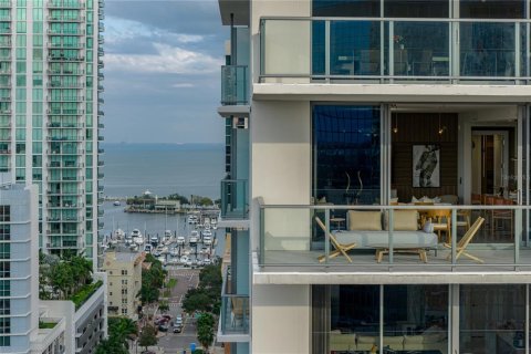Copropriété à louer à Saint Petersburg, Floride: 3 chambres, 200.67 m2 № 2119117 - photo 3