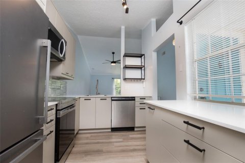 Villa ou maison à vendre à Palm Harbor, Floride: 1 chambre, 61.32 m2 № 1902748 - photo 17