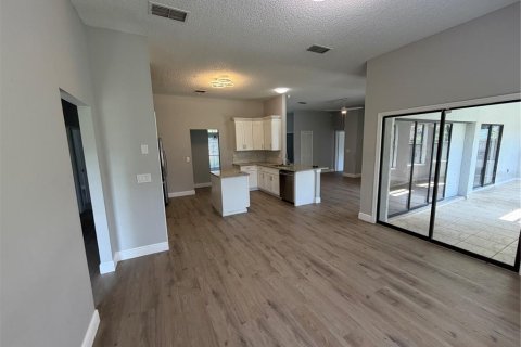 Villa ou maison à vendre à Oviedo, Floride: 4 chambres, 202.62 m2 № 2147477 - photo 7