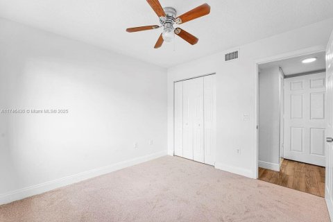 Condominio en venta en West Palm Beach, Florida, 2 dormitorios, 82.03 m2 № 1766370 - foto 11