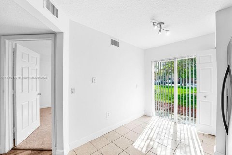 Condominio en venta en West Palm Beach, Florida, 2 dormitorios, 82.03 m2 № 1766370 - foto 24