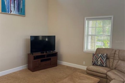 House in Flagler Beach, Florida 2 bedrooms, 156.26 sq.m. № 1909350 - photo 10