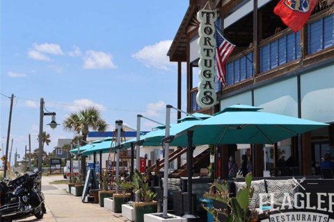 House in Flagler Beach, Florida 2 bedrooms, 156.26 sq.m. № 1909350 - photo 22